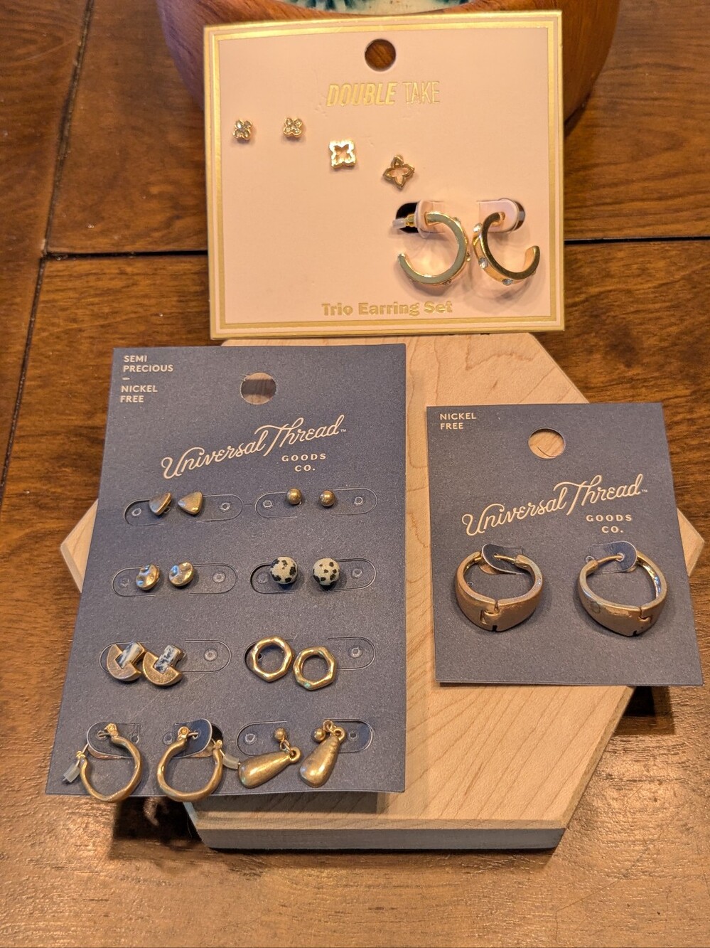 Universal Thread Multi Packs Gold Tone Earring